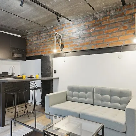 Apartment Kaza Bella - Alfort 6 Luxurious Little House With Private Garden And Jacuzzi Maisons-Alfort