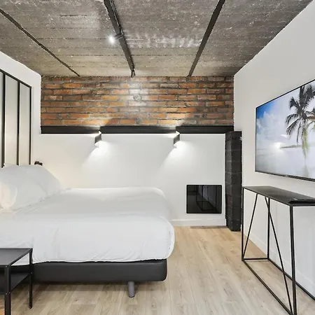아파트 Alfort 6 Luxurious Little House With Private Garden And Jacuzzi *